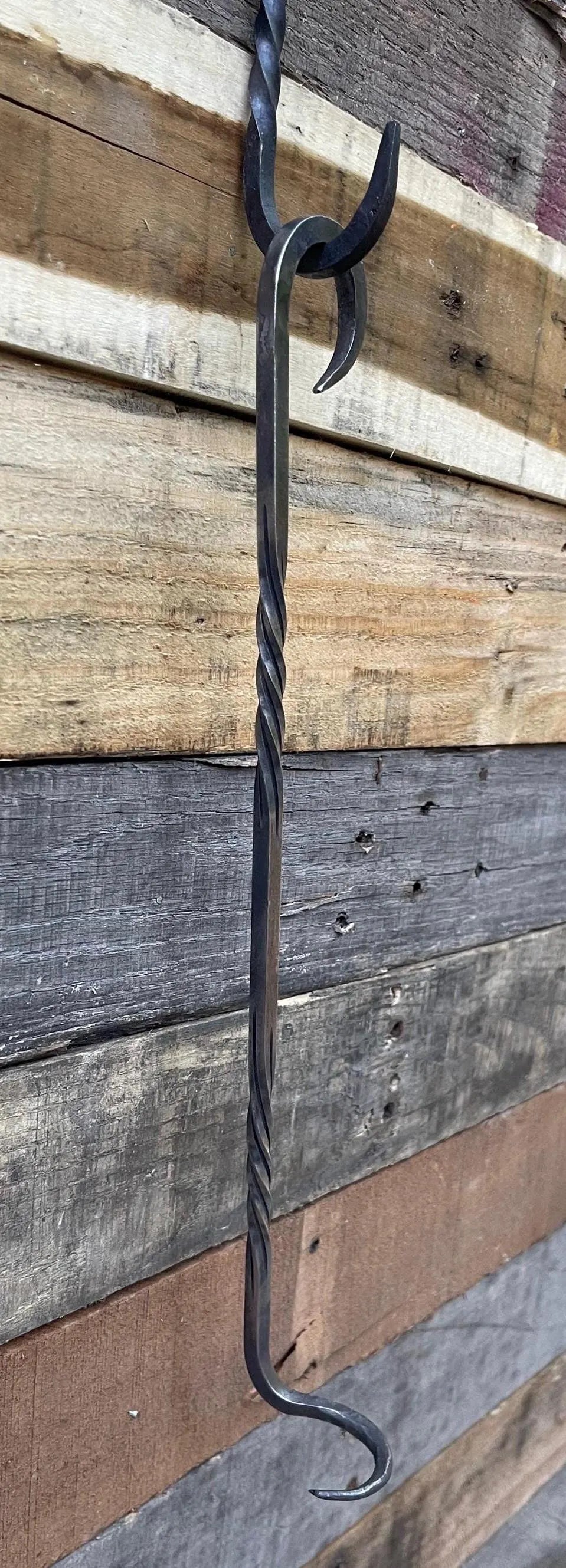 Hand-Forged Steak Turner - Polished Steel